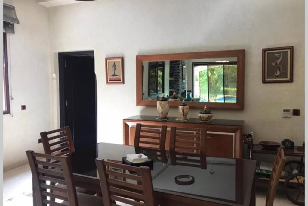 Magnifique Villa Avec Piscine Chauffee Que Pour Famille มาร์ราเกช ภายนอก รูปภาพ