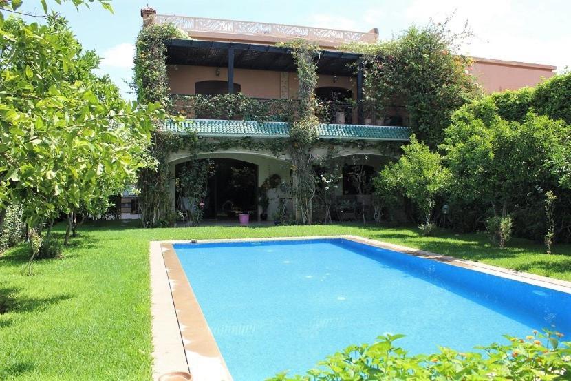 Magnifique Villa Avec Piscine Chauffee Que Pour Famille มาร์ราเกช ภายนอก รูปภาพ